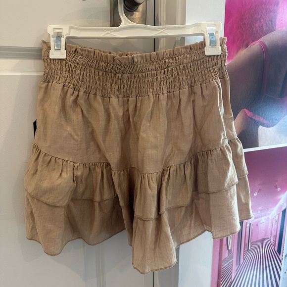 NEW Tan Ruffled Skort - Picture 2 of 4